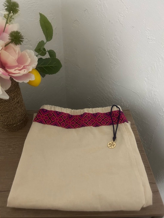 Tory Burch Handbags - Tory Burch XL Canvas Dustbag